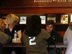 Barnes-noble-dc-2003-14.jpg