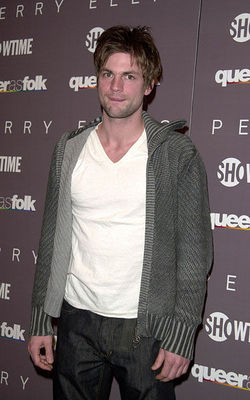 Queer-as-folk-season-3-premiere-new-york-0003.jpg