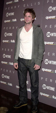 Queer-as-folk-season-3-premiere-new-york-0004.jpg