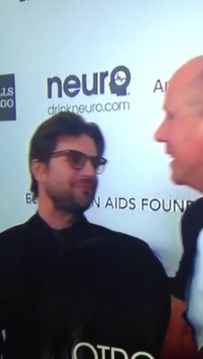 Elton-john-foundation-oscar-party-arrivals-screencaps-feb-24th-2013-0010.png