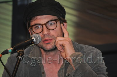 Showtime-convention-panel1-by-martha-winchester-feb-16th-2013-000.JPG