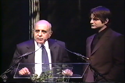 16th-annual-lucille-lortel-awards-new-york-may-7th-2001-0239.png