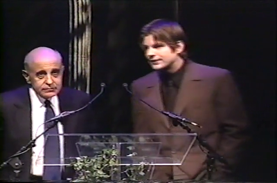 16th-annual-lucille-lortel-awards-new-york-may-7th-2001-0354.png