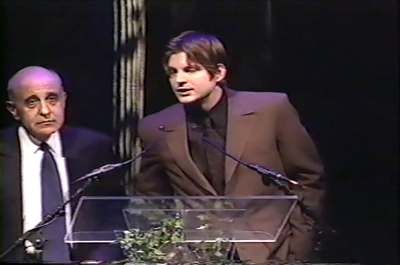 16th-annual-lucille-lortel-awards-new-york-may-7th-2001-0356.png