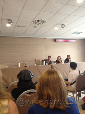 Night-itacon-panel-by-elisahb-sept-2nd-2012-004.jpg