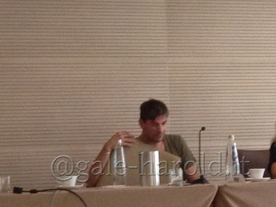 Night-itacon-panel-by-ilaria-sept-2nd-2012-056.JPG