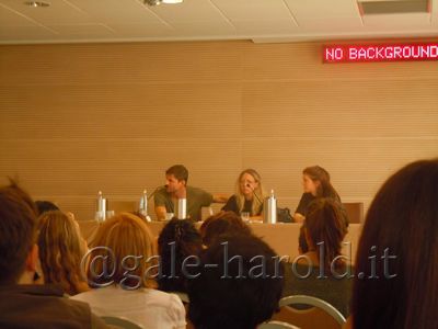 Night-itacon-panel-by-krim-sept-2nd-2012-025.jpg