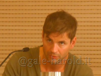 Night-itacon-panel-by-krim-sept-2nd-2012-034.jpg