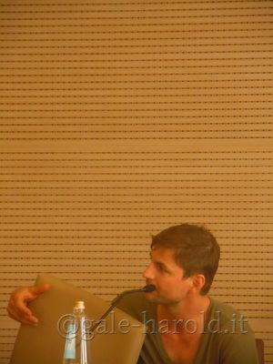 Night-itacon-panel-by-krim-sept-2nd-2012-037.jpg