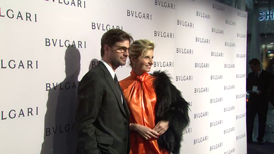 Bvlgari-celebration-of-elizabeth-taylor-collection-screencaps-feb-19th-2013-008.png