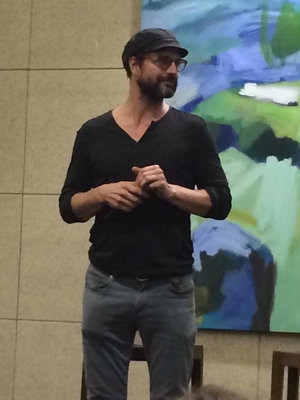 Bilbao-gale-harold-fanmeet-closing-ceremony-by-jasone-sept-27th-2015-001.jpg