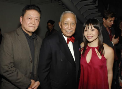 Falling-for-grace-premiere-asia-society-party-jan-26th-2010-028.png