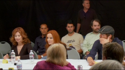 Desperate-housewives-table-read-5x07-dvd-extra-screencaps-017.JPG