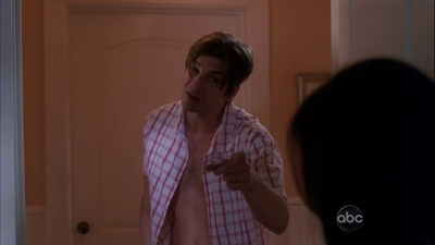 Desperate-housewives-5x01-screencaps-0181.png