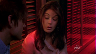 Desperate-housewives-5x01-screencaps-0486.png