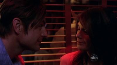 Desperate-housewives-5x01-screencaps-0548.png