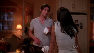 Desperate-housewives-5x02-screencaps-0497.png