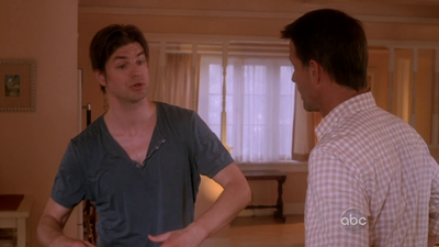 Desperate-housewives-5x03-screencaps-0019.png