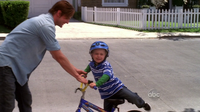 Desperate-housewives-5x04-screencaps-0040.png