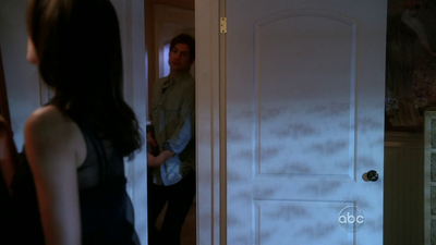 Desperate-housewives-5x05-screencaps-0001.png