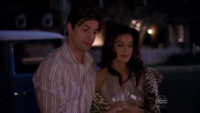 Desperate-housewives-5x07-screencaps-0404.png