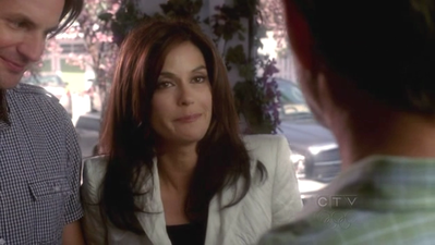 Desperate-housewives-5x22-screencaps-0128.png