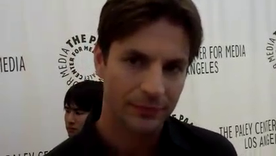 Hellcats-paleyfest-red-carpet-interview-part1-screencaps-sept-15th-2010-003.png