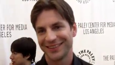 Hellcats-paleyfest-red-carpet-interview-part1-screencaps-sept-15th-2010-044.png