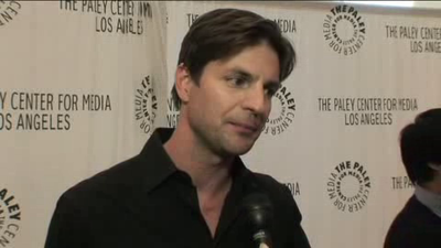 Hellcats-paleyfest-red-carpet-interview-part3-screencaps-sept-15th-2010-0070.png