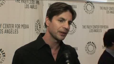 Hellcats-paleyfest-red-carpet-interview-part3-screencaps-sept-15th-2010-0072.png