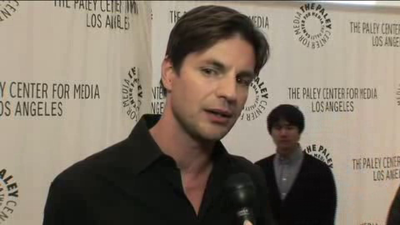 Hellcats-paleyfest-red-carpet-interview-part3-screencaps-sept-15th-2010-0100.png