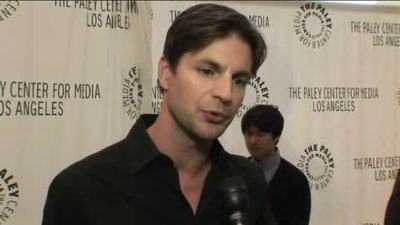 Hellcats-paleyfest-red-carpet-interview-part3-screencaps-sept-15th-2010-0104.png