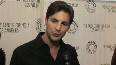 Hellcats-paleyfest-red-carpet-interview-part3-screencaps-sept-15th-2010-0115.png