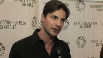 Hellcats-paleyfest-red-carpet-interview-part3-screencaps-sept-15th-2010-0132.png