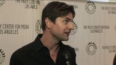 Hellcats-paleyfest-red-carpet-interview-part3-screencaps-sept-15th-2010-0163.png