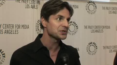 Hellcats-paleyfest-red-carpet-interview-part3-screencaps-sept-15th-2010-0171.png