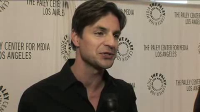 Hellcats-paleyfest-red-carpet-interview-part3-screencaps-sept-15th-2010-0173.png