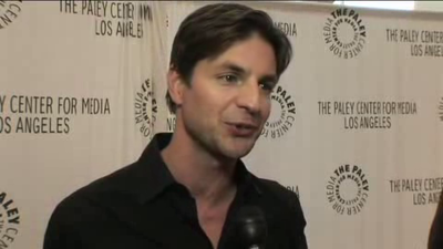 Hellcats-paleyfest-red-carpet-interview-part3-screencaps-sept-15th-2010-0176.png