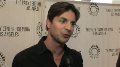 Hellcats-paleyfest-red-carpet-interview-part3-screencaps-sept-15th-2010-0179.png