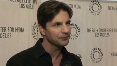 Hellcats-paleyfest-red-carpet-interview-part3-screencaps-sept-15th-2010-0240.png