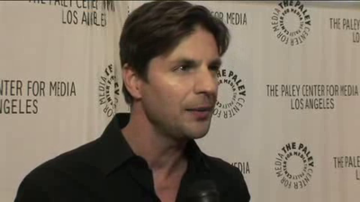 Hellcats-paleyfest-red-carpet-interview-part3-screencaps-sept-15th-2010-0242.png