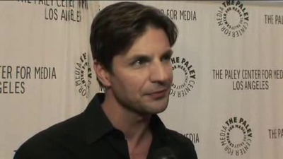 Hellcats-paleyfest-red-carpet-interview-part3-screencaps-sept-15th-2010-0248.png