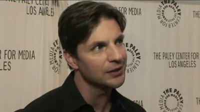 Hellcats-paleyfest-red-carpet-interview-part3-screencaps-sept-15th-2010-0265.png