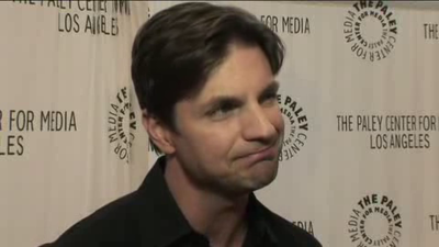 Hellcats-paleyfest-red-carpet-interview-part3-screencaps-sept-15th-2010-0268.png