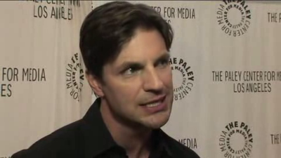 Hellcats-paleyfest-red-carpet-interview-part3-screencaps-sept-15th-2010-0276.png