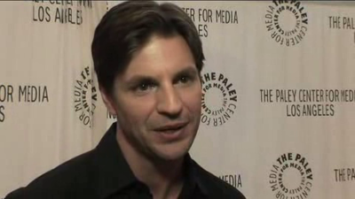 Hellcats-paleyfest-red-carpet-interview-part3-screencaps-sept-15th-2010-0289.png