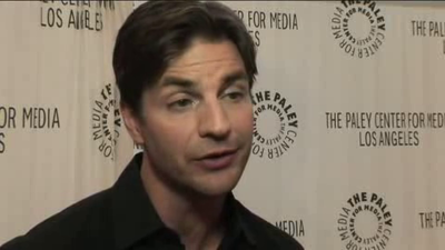 Hellcats-paleyfest-red-carpet-interview-part3-screencaps-sept-15th-2010-0299.png