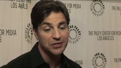 Hellcats-paleyfest-red-carpet-interview-part3-screencaps-sept-15th-2010-0301.png