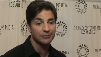 Hellcats-paleyfest-red-carpet-interview-part3-screencaps-sept-15th-2010-0303.png