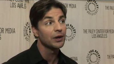 Hellcats-paleyfest-red-carpet-interview-part3-screencaps-sept-15th-2010-0312.png